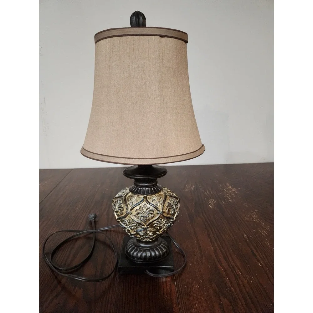 Fleur De Lis Accent Table Lamp Bronze Gold Resin Beige Traditional Decor -WORKS!